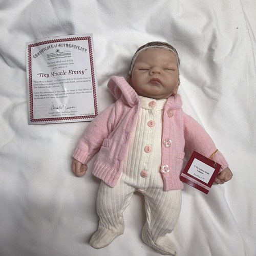 Tiny miracles emmy - tiny, 10